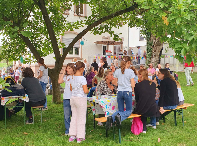 99 Kinder und mehr als 650 gelesene Bücher